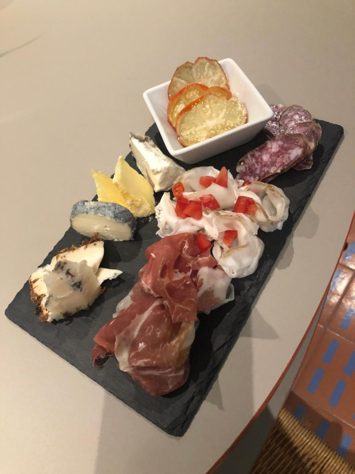 Villa Orsini - A Retreat In Pisa - Food And Relax Luaran gambar